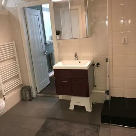 Brederodestraat Vakantiehuis *